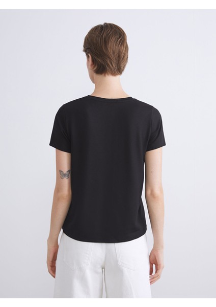 Yeni Sezon Büyük Beden Bisiklet Yaka Kadın Tişört fırsatları