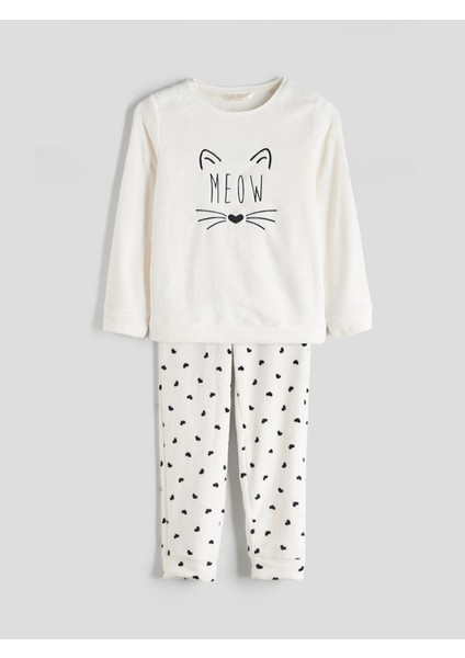 Yeni Sezon Bisiklet Yaka Nakışlı Kadın Pijama Takımı indirimleri