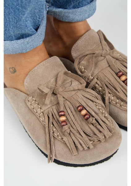 Malinda Kadın Hakiki Deri Püsküllü Boncuk Detaylı Sabo Vizon Terlik fırsatları