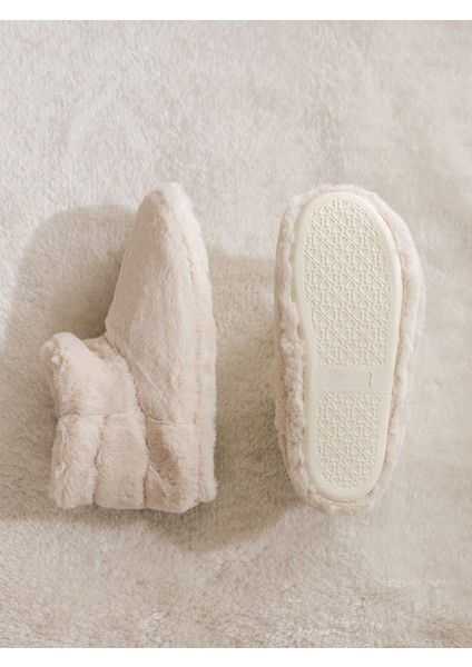 Yeni Sezon Kadın Pelüş Ev Botu fırsatları