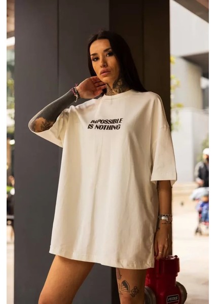 Unisex Bisiklet Yaka Baskılı Oversize T-Shirt - Beyaz modelleri