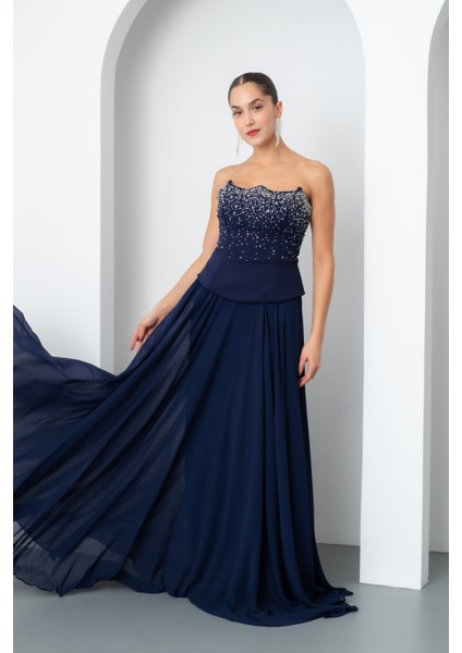 Kadın Lacivert Straplez Taşlı Uzun Tül Abiye Elbise