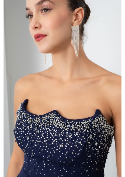 Kadın Lacivert Straplez Taşlı Uzun Tül Abiye Elbise fırsatları