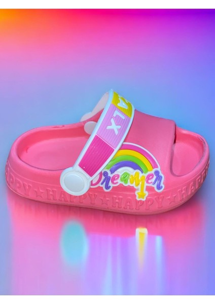 Çocuk Pudra Renk Figürlü Yeezy Önü Açık Kaydırmaz Sandalet Terlik modelleri