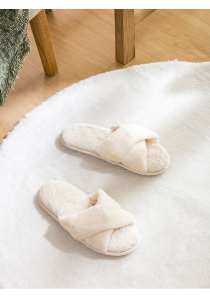 Yeni Sezon Çapraz Bantlı Kadın Ev Terliği fiyatları