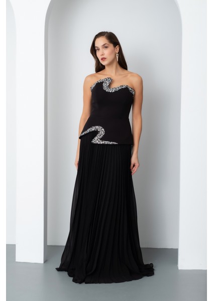 Kadın Siyah Straplez Yaka Taşlı Piliseli Uzun Abiye Elbise fiyatları