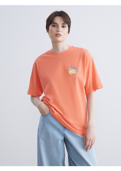 Yeni Sezon Bisiklet Yaka Baskılı Oversize Kadın Tişört