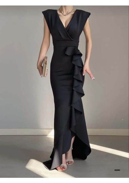 Kruvaze Yaka Volanlı Nikah Düğün ve Mezuniyet Elbisesi 582663-SİYAH