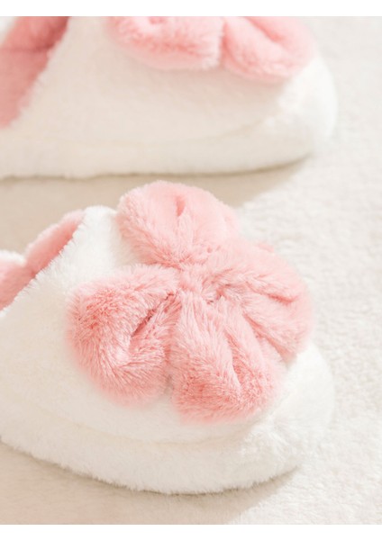 Yeni Sezon Fiyonk Detaylı Kadın Ev Terliği modelleri