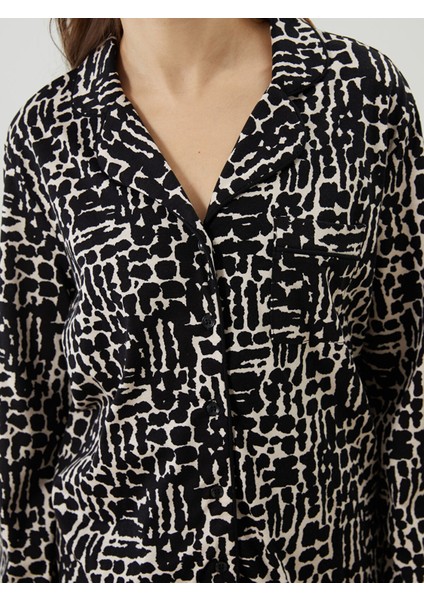 Yeni Sezon Gömlek Yaka Leopar Desenli Kadın Pijama Takımı fırsatları