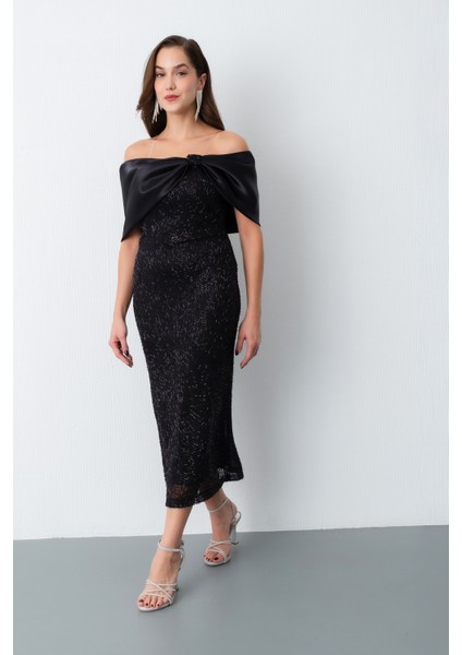 Kadın Siyah Yaka Detay Boncuklu Midi Söz Nişan Abiye Elbise fiyatları