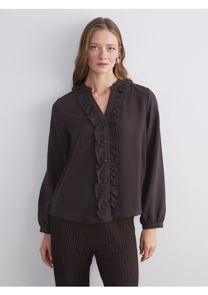 Yeni Sezon V Yaka Fırfırlı Kadın Gömlek