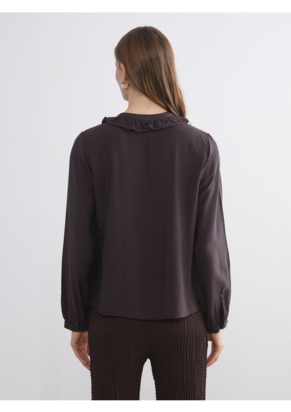 Yeni Sezon V Yaka Fırfırlı Kadın Gömlek fırsatları