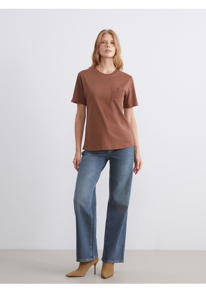 Yeni Sezon Bisiklet Yaka Dantel Cepli Kadın Tişört fiyatları