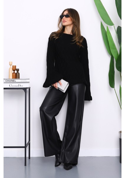 Siyah Bel ve Kol Ucu Fırfırlı Triko Kazak fiyatları