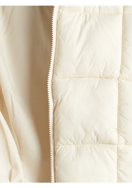 Yeni Sezon Kapüşonlu Kız Çocuk Şişme Mont fiyatları