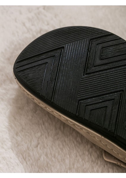 Yeni Sezon Süet Görünümlü Kadın Ev Terliği indirimleri