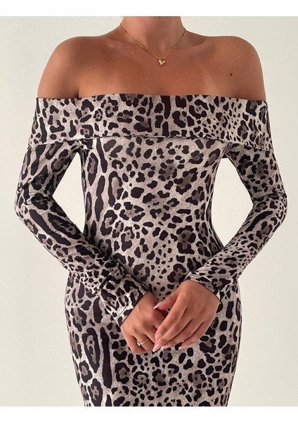 Kadın Madonna Yaka Dalgıç Kumaş Leopar Desen Maxi Boy Derin Yırtmaçlı Elbise