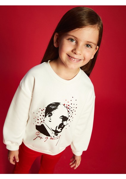 Yeni Sezon Bisiklet Yaka Uzun Kollu Atatürk Baskılı Kız Bebek Sweatshirt