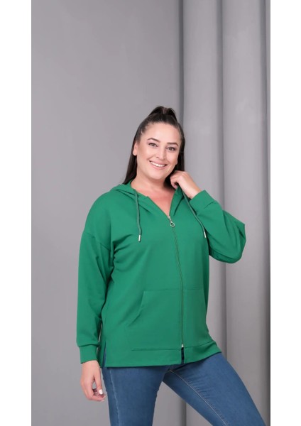 Kadın Büyük Beden Kapüşonlu Kanguru Cepli Fermuarlı Yırtmaç Detaylı %100 Pamuk Sweatshirt