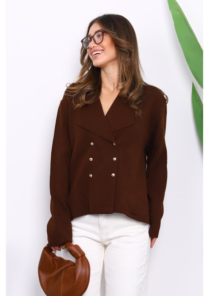 Kahverengi Kruvaze Yaka Düğmeli Triko Hırka