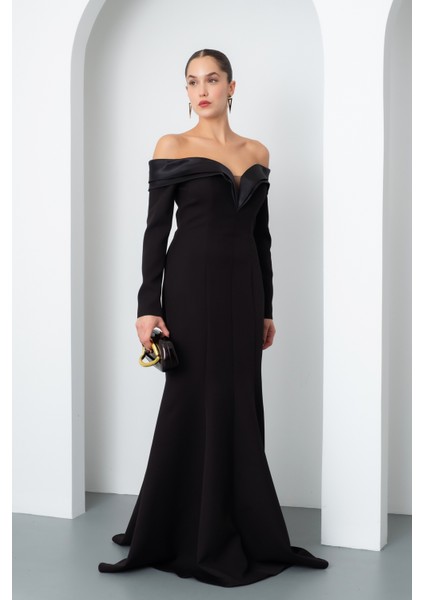 Kadın Siyah Kayık Yaka Uzun Balık Abiye Elbise modelleri