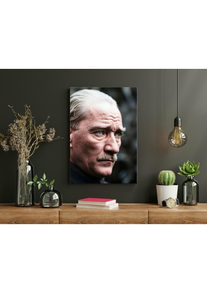 Atatürk Mavi Bakışlar - Ahşap Mdf Tablo