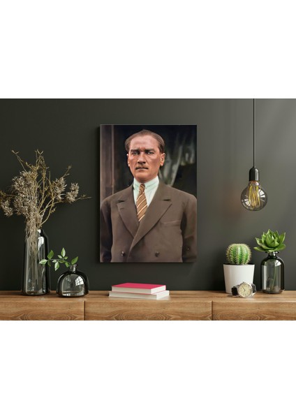 Mustafa Kemal Atatürk Kahverengi Takımı ile - Ahşap Mdf Tablo fiyatları
