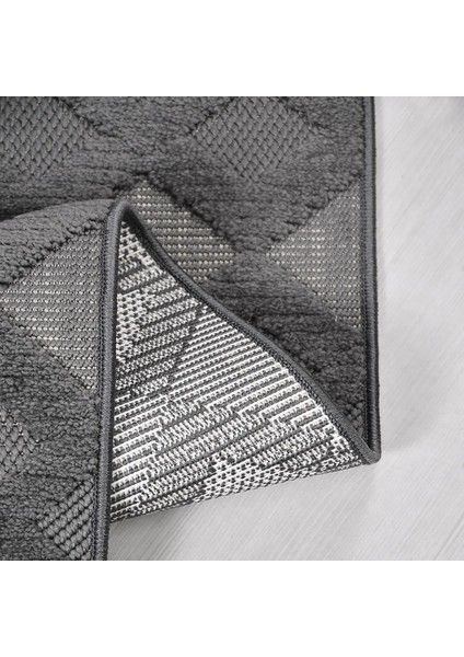 Conde Geometrik Antrasit Polyester Kaydırmaz Tabanlı Makine Halısı modelleri