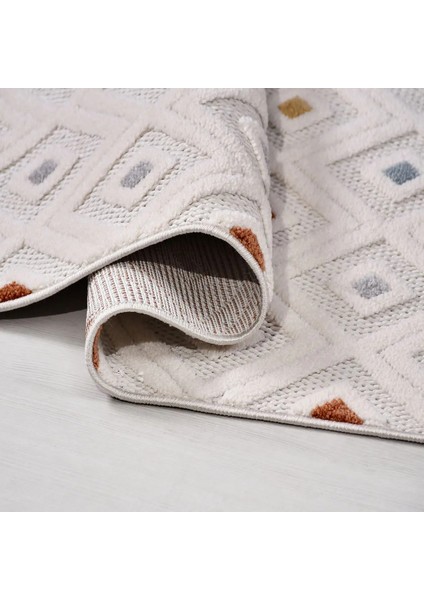 Gumiel Geometrik Multi Polyester Kaydırmaz Tabanlı Makine Halısı fırsatları