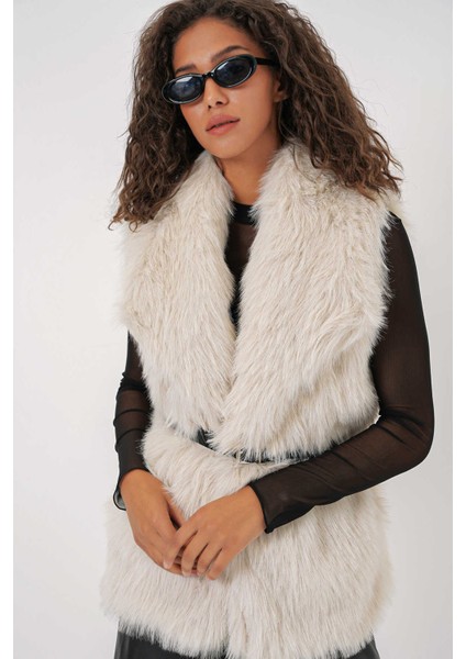 Kadın Kürklü Yelek Taş