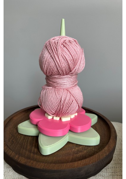 Çiçekli Ip Tutucu, Pembe Mor Yün Tutucu, 17CM Bioplastik Iplik Tutucu
