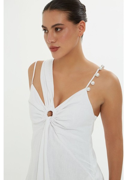Kol Detaylı Uzun Beyaz Elbise fiyatları