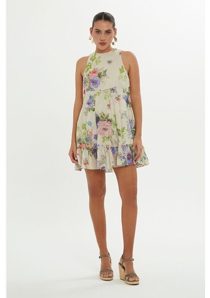 Sırtı Dantel Detaylı Elbise