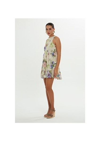 Sırtı Dantel Detaylı Elbise modelleri