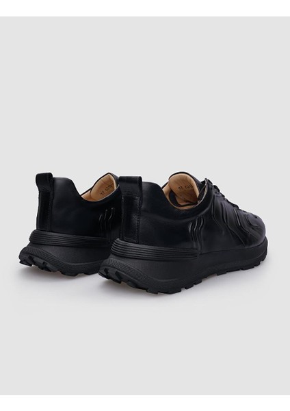 %100 Hakiki Deri Siyah Bağcıklı Kabartma Desenli Kadın Sneaker modelleri