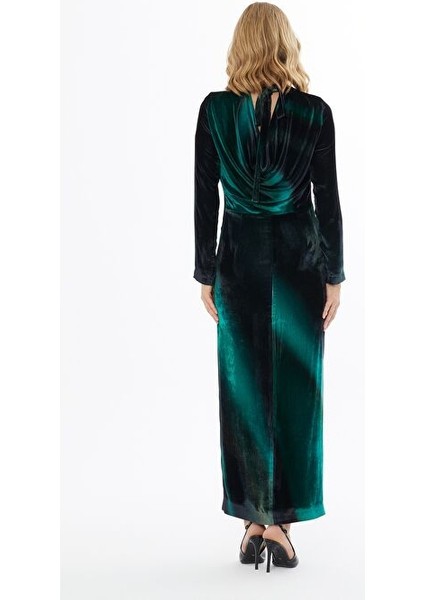 Kolları Bağlama Detaylı Uzun Elbise fırsatları