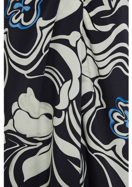 Boyundan Bağlama Detaylı Desenli Uzun Elbise modelleri