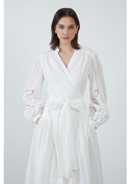 Kruvaze Pilise Detaylı Ekru Elbise fiyatları