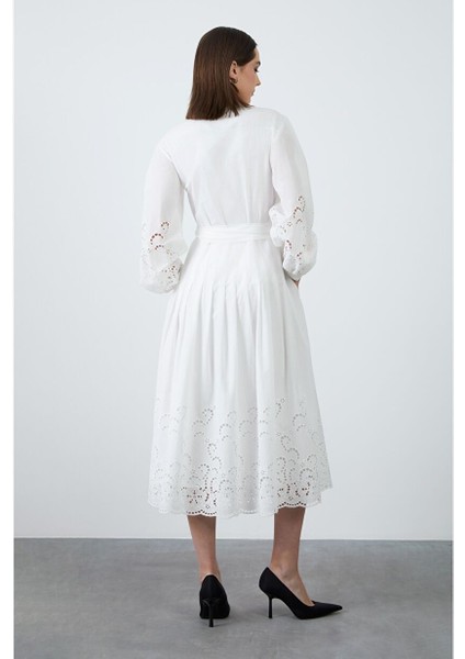 Kruvaze Pilise Detaylı Ekru Elbise fırsatları