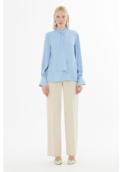 Şal Yakalı Kolu Büzgülü Bluz