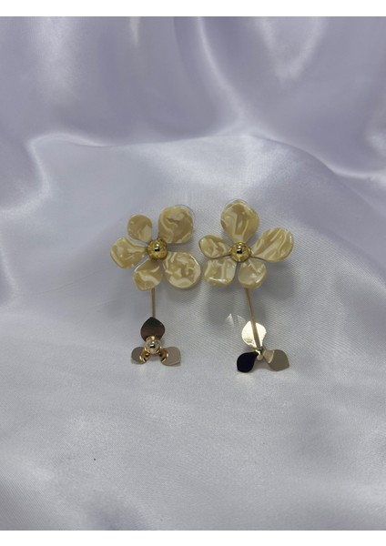 Flora Renkli Gold Küpe fırsatları
