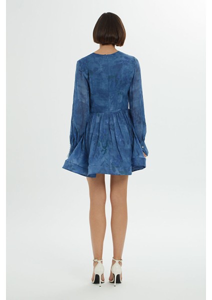 Dantel Aksesuarlı Mavi Kısa Elbise