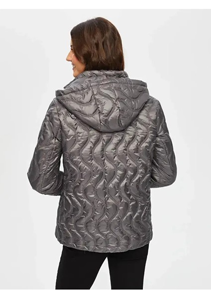 Dalga Desen Kapitone Mont 001 fırsatları