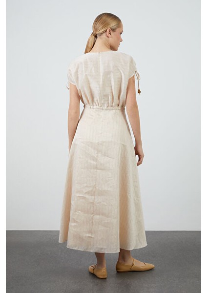 Kordonu Işlemeli Beli Büzülebilir Ekru Elbise fiyatları