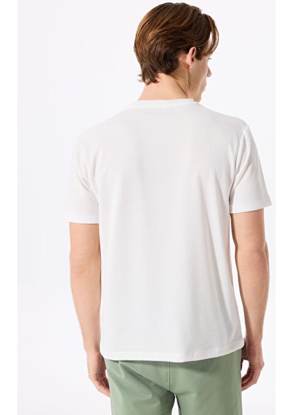 Ekru Erkek Relaxed Baskılı T-Shirt D5SM-TST3841 indirimleri