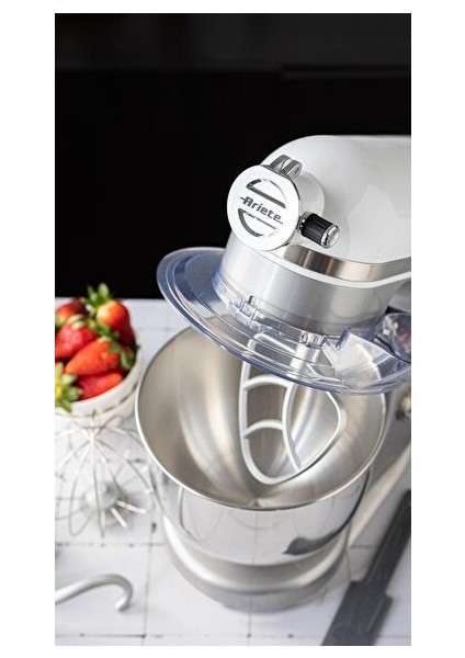 Moderna 1600W 5,5l Döküm Mutfak Şefi Beyaz Stand Mikser indirimleri