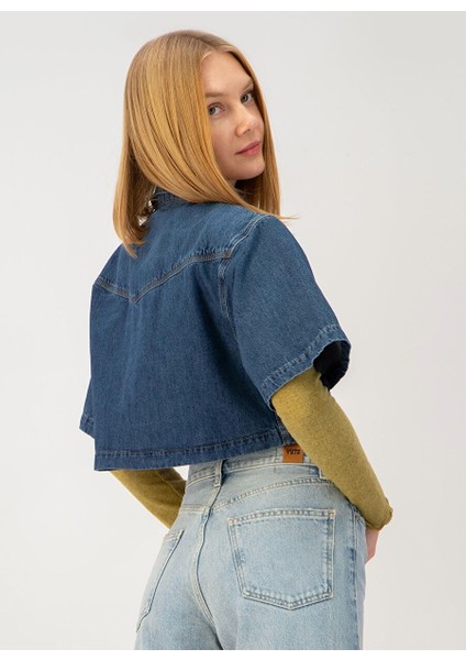 Oversize Crop Fit Sedef Çıtçıtlı Orta Indigo Kadın Jean Ceket modelleri