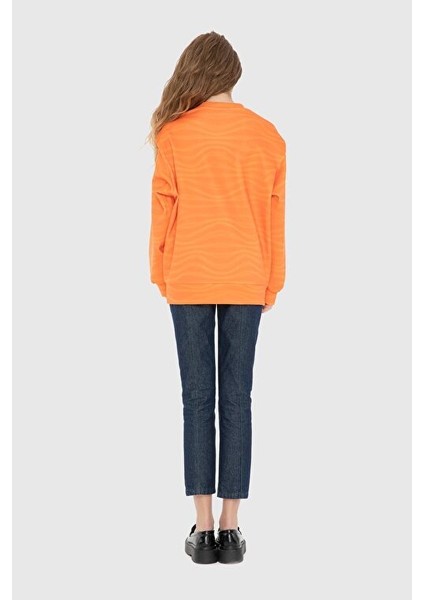 Baski ve Vatka Detayli Sweatshirt modelleri