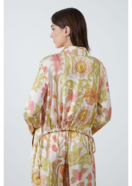 Önü Fermuarlı Desenli Renkli Ceket fırsatları